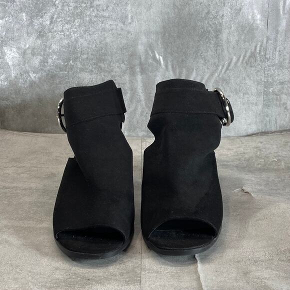 Madden Girl Shoes - MADDEN GIRL Women's Black Darlynn City Peep-Toe Block-Heel Sandals SZ 8.5